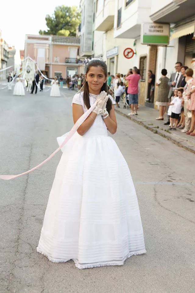 Galería de comuniones - Detalle 3 del vestido de comunión