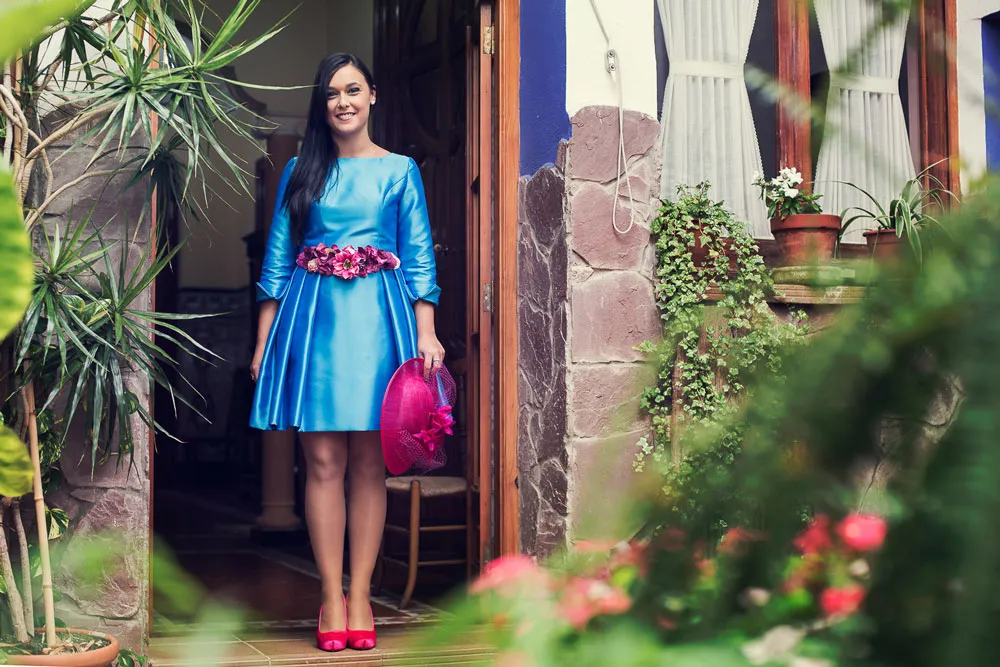 Shantu turquesa - Detalle 4 del vestido de fiesta