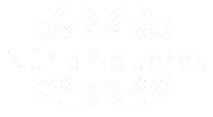 Nuria Piqueres Logo